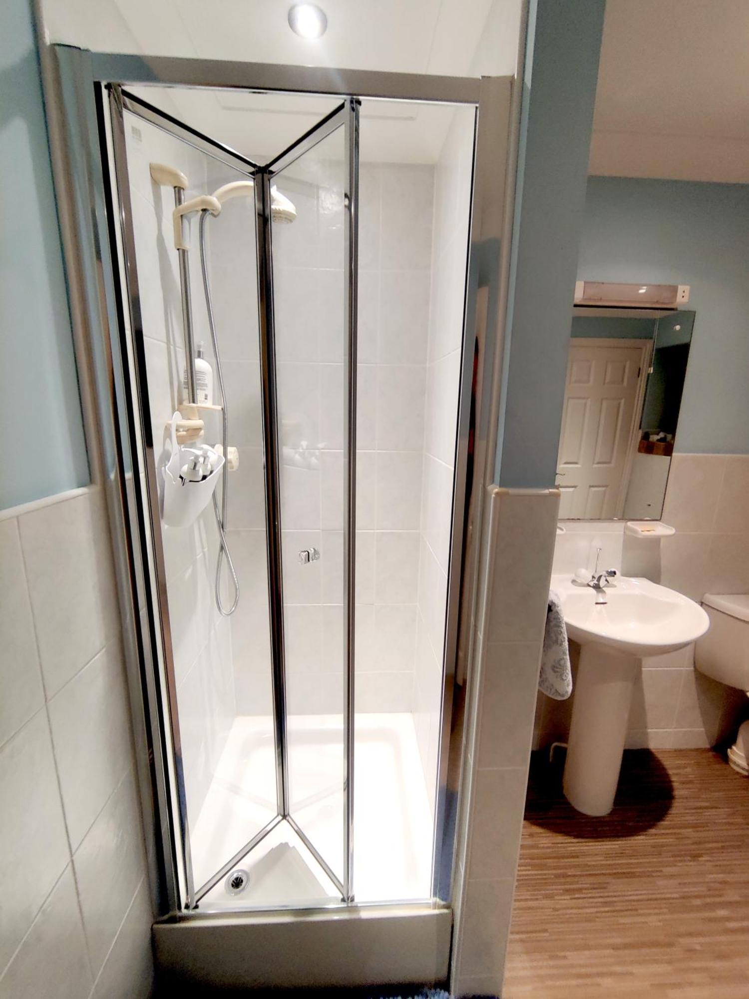Lovely Private Room With Bathroom Stowey Dış mekan fotoğraf